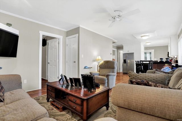 9408 N Derrett Road, Unionville, IN 47468