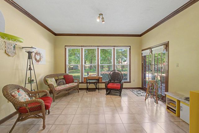 8882 HILLMAN WAY DR, Bartlett, TN 38133