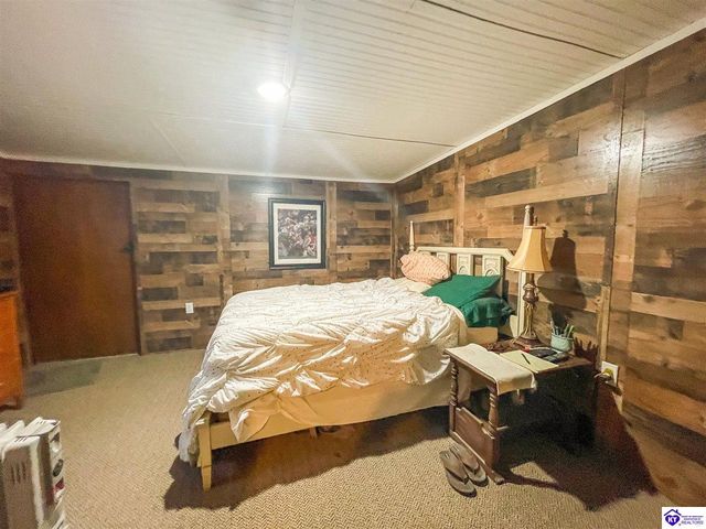 362 Lower Ridge Crest Road, Clarkson, KY 42726