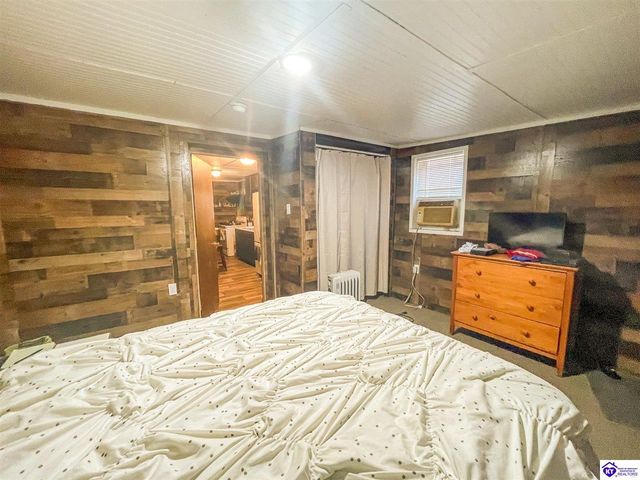 362 Lower Ridge Crest Road, Clarkson, KY 42726