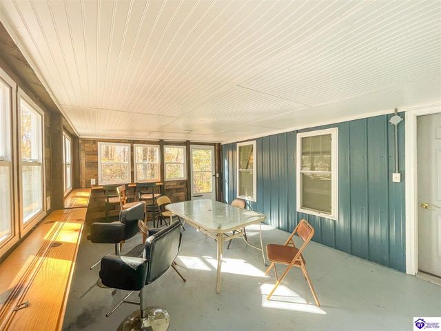 362 Lower Ridge Crest Road, Clarkson, KY 42726