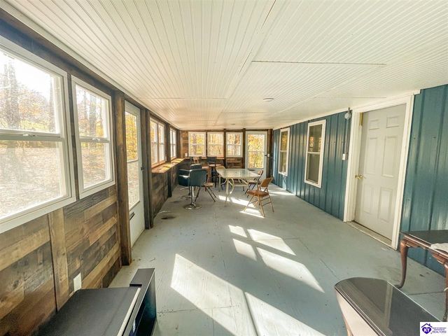 362 Lower Ridge Crest Road, Clarkson, KY 42726