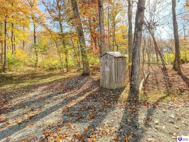 362 Lower Ridge Crest Road, Clarkson, KY 42726