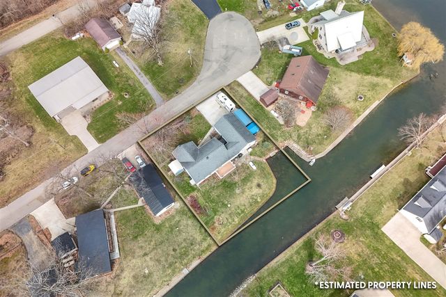 6877 Rowley Drive, Osseo, MI 49266