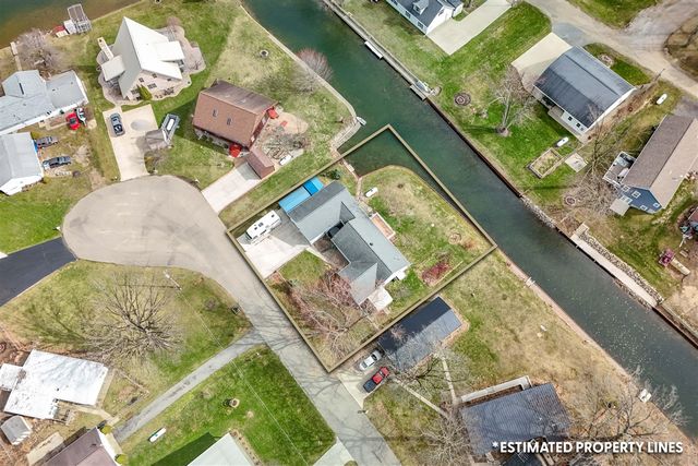 6877 Rowley Drive, Osseo, MI 49266