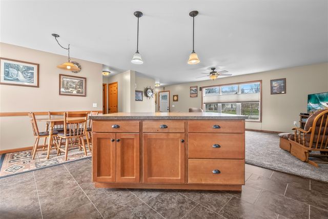 6877 Rowley Drive, Osseo, MI 49266