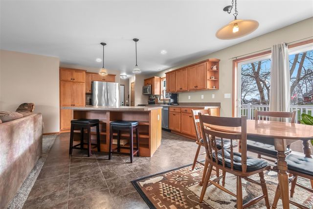 6877 Rowley Drive, Osseo, MI 49266