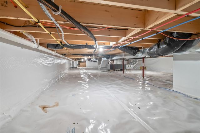 6877 Rowley Drive, Osseo, MI 49266