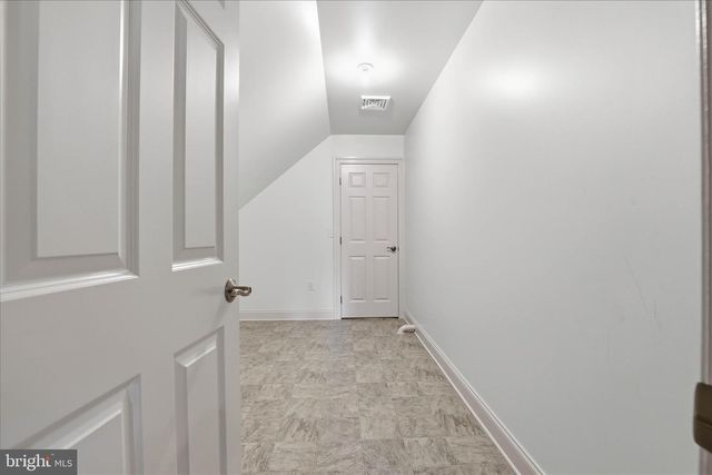 2271 PORTER WAY, Lancaster, PA 17601