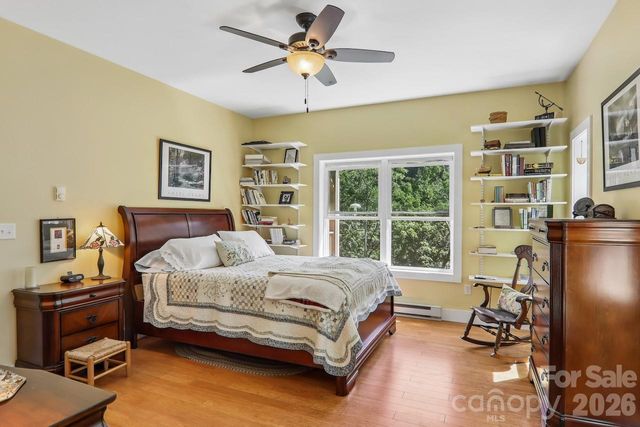 280 Kelses Valley Drive, Mars Hill, NC 28754