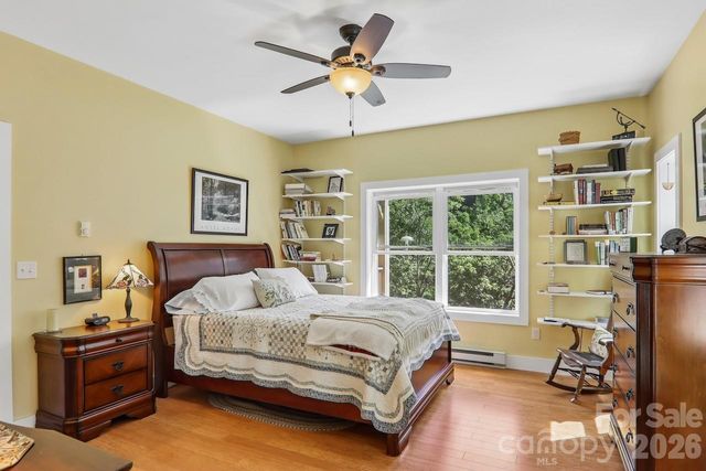 280 Kelses Valley Drive, Mars Hill, NC 28754