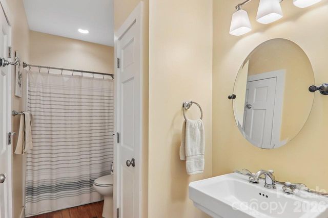 280 Kelses Valley Drive, Mars Hill, NC 28754