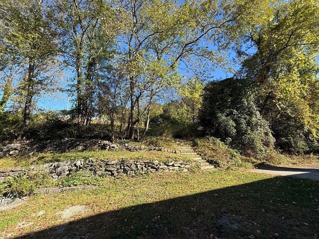 227 Boston Rd, Groton, MA 01450