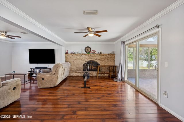 6435 N KADEN Drive N, Jacksonville, FL 32277