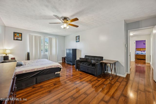 6435 N KADEN Drive N, Jacksonville, FL 32277