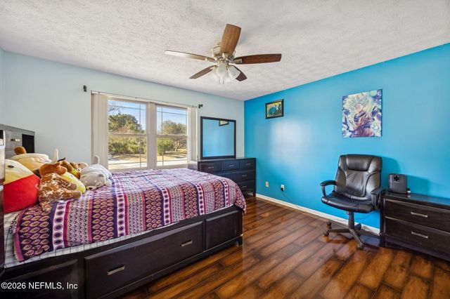 6435 N KADEN Drive N, Jacksonville, FL 32277