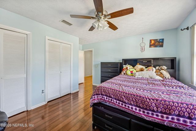 6435 N KADEN Drive N, Jacksonville, FL 32277