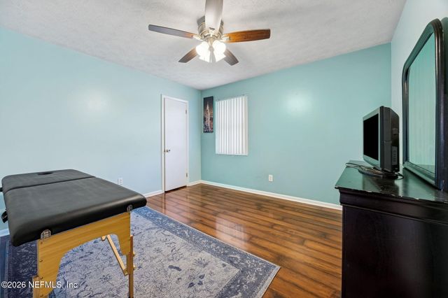 6435 N KADEN Drive N, Jacksonville, FL 32277