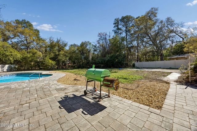 6435 N KADEN Drive N, Jacksonville, FL 32277