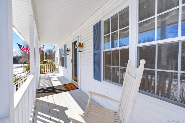 68 Blackberry Way, Hopewell Junction, NY 12533