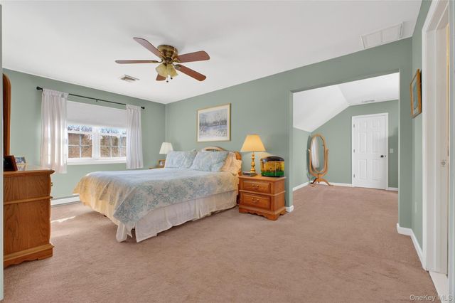 68 Blackberry Way, Hopewell Junction, NY 12533