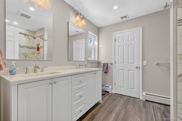 68 Blackberry Way, Hopewell Junction, NY 12533