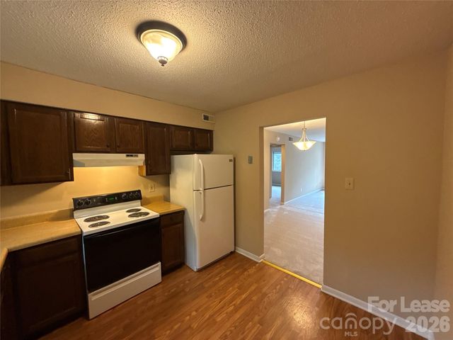 2800 Heathstead Place K, Charlotte, NC 28210