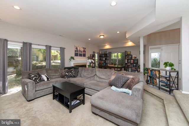 1405 CHANTICLEER, Cherry Hill, NJ 08003