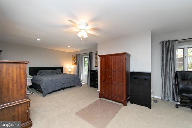 1405 CHANTICLEER, Cherry Hill, NJ 08003
