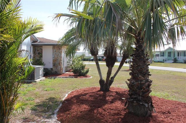 474 ELM AVENUE NW, Port Charlotte, FL 33952