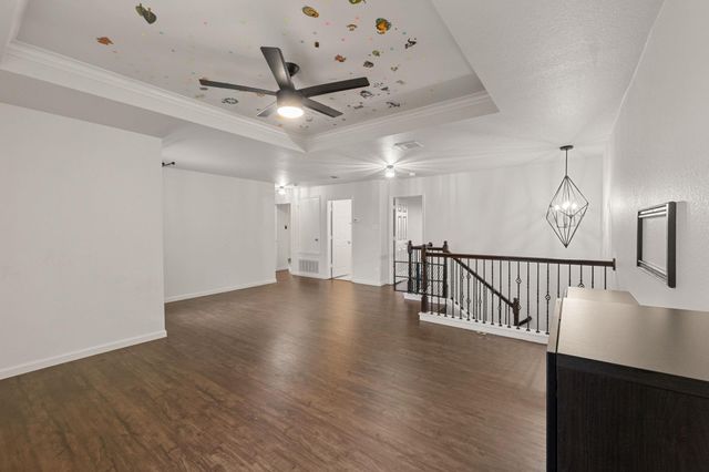 240 Nectar DR, Buda, TX 78610