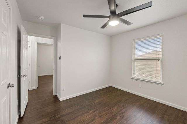 240 Nectar DR, Buda, TX 78610