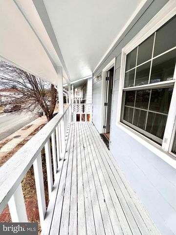 7219 BEVERLY PARK DR, Springfield, VA 22150