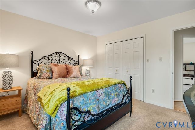 10812 Erin Green Ct, Chester, VA 23831