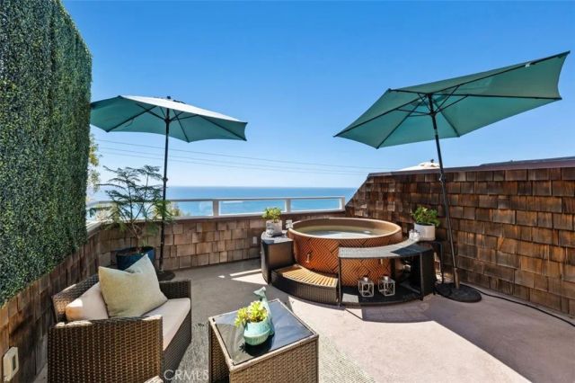 2430 Glenneyre, Laguna Beach, CA 92651