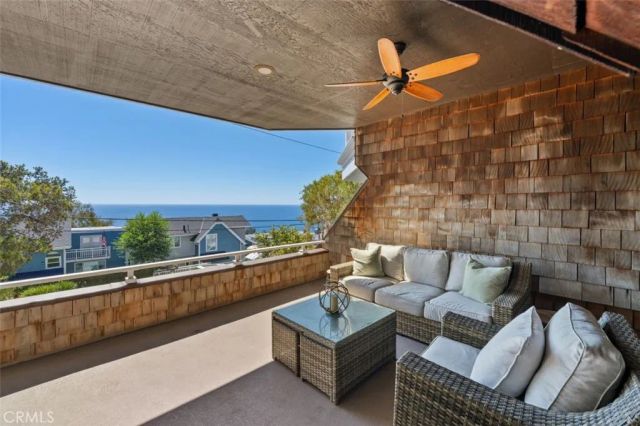 2430 Glenneyre, Laguna Beach, CA 92651