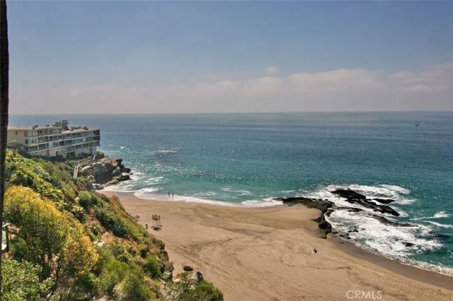 2430 Glenneyre, Laguna Beach, CA 92651
