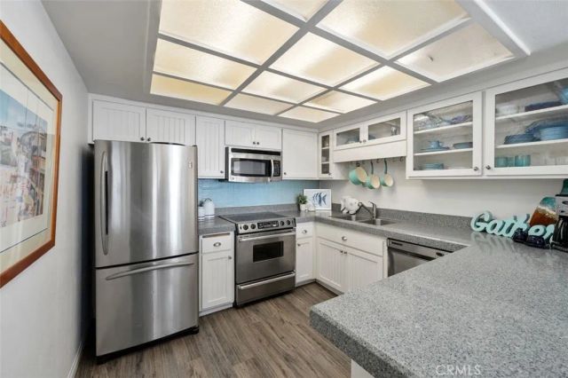 2430 Glenneyre, Laguna Beach, CA 92651