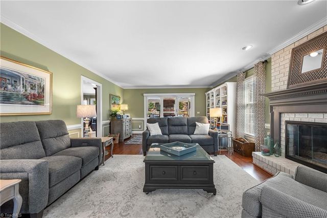 3306 Wedgewood Place, Greensboro, NC 27403