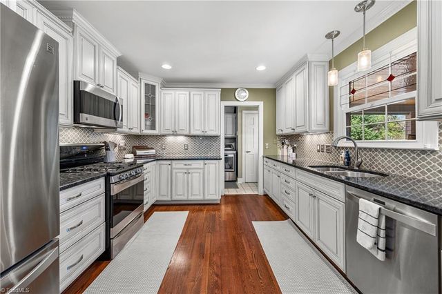 3306 Wedgewood Place, Greensboro, NC 27403