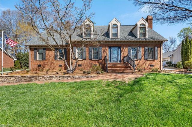 3306 Wedgewood Place, Greensboro, NC 27403