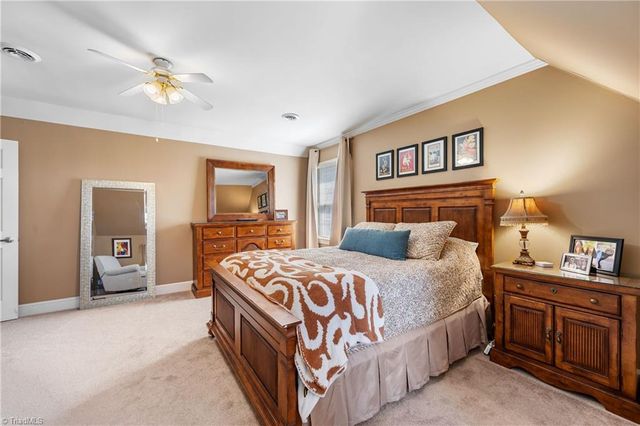 3306 Wedgewood Place, Greensboro, NC 27403