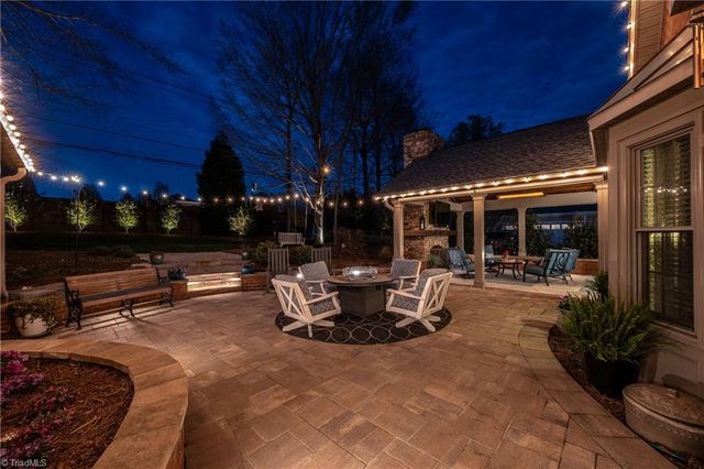 3306 Wedgewood Place, Greensboro, NC 27403