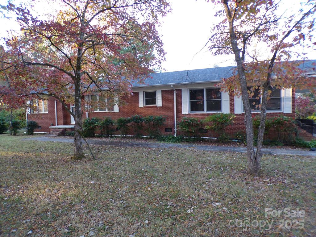 506 Hearne Farm Road, Mount Gilead, NC 27306