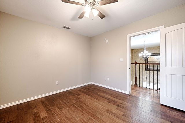 8700 Sallys Way, Alvarado, TX 76009