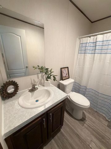 8330 NE 113TH LANE, Bronson, FL 32621