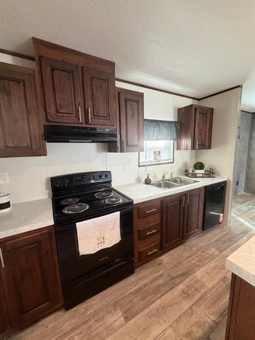 8330 NE 113TH LANE, Bronson, FL 32621