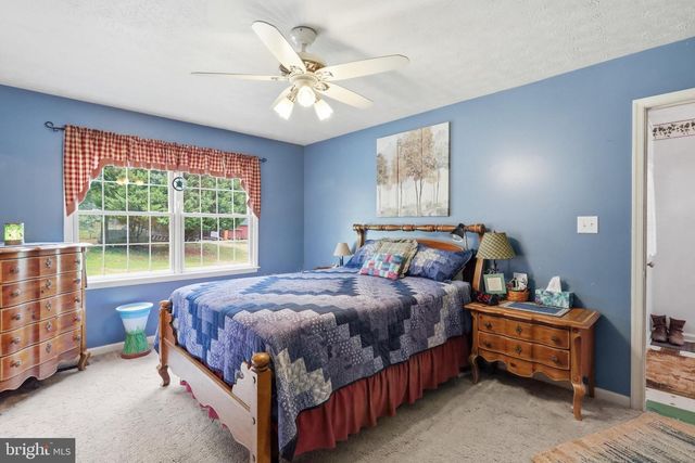 1201 PILGRIMS WAY, Bentonville, VA 22610