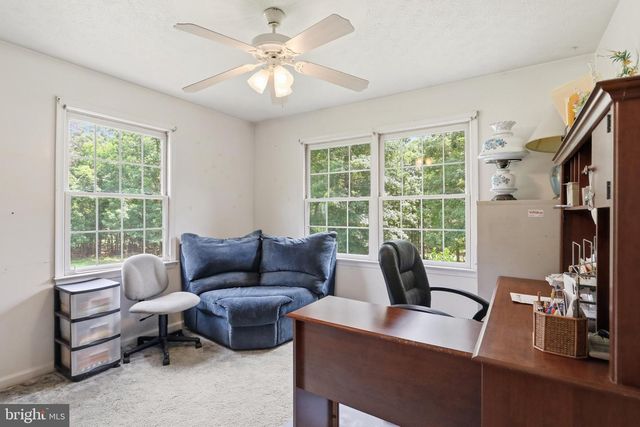 1201 PILGRIMS WAY, Bentonville, VA 22610