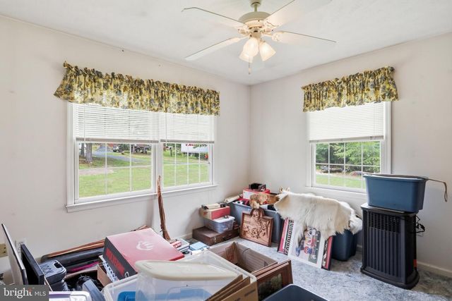 1201 PILGRIMS WAY, Bentonville, VA 22610